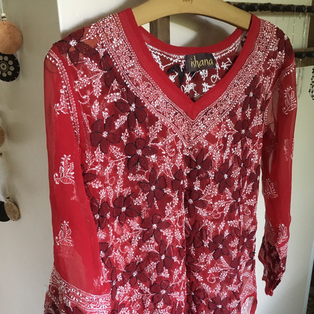 Red tunic - Picture 2 of 3